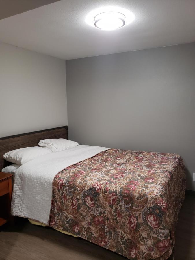 Parkrose Inn And Suites พอร์ตแลนด์ ภายนอก รูปภาพ